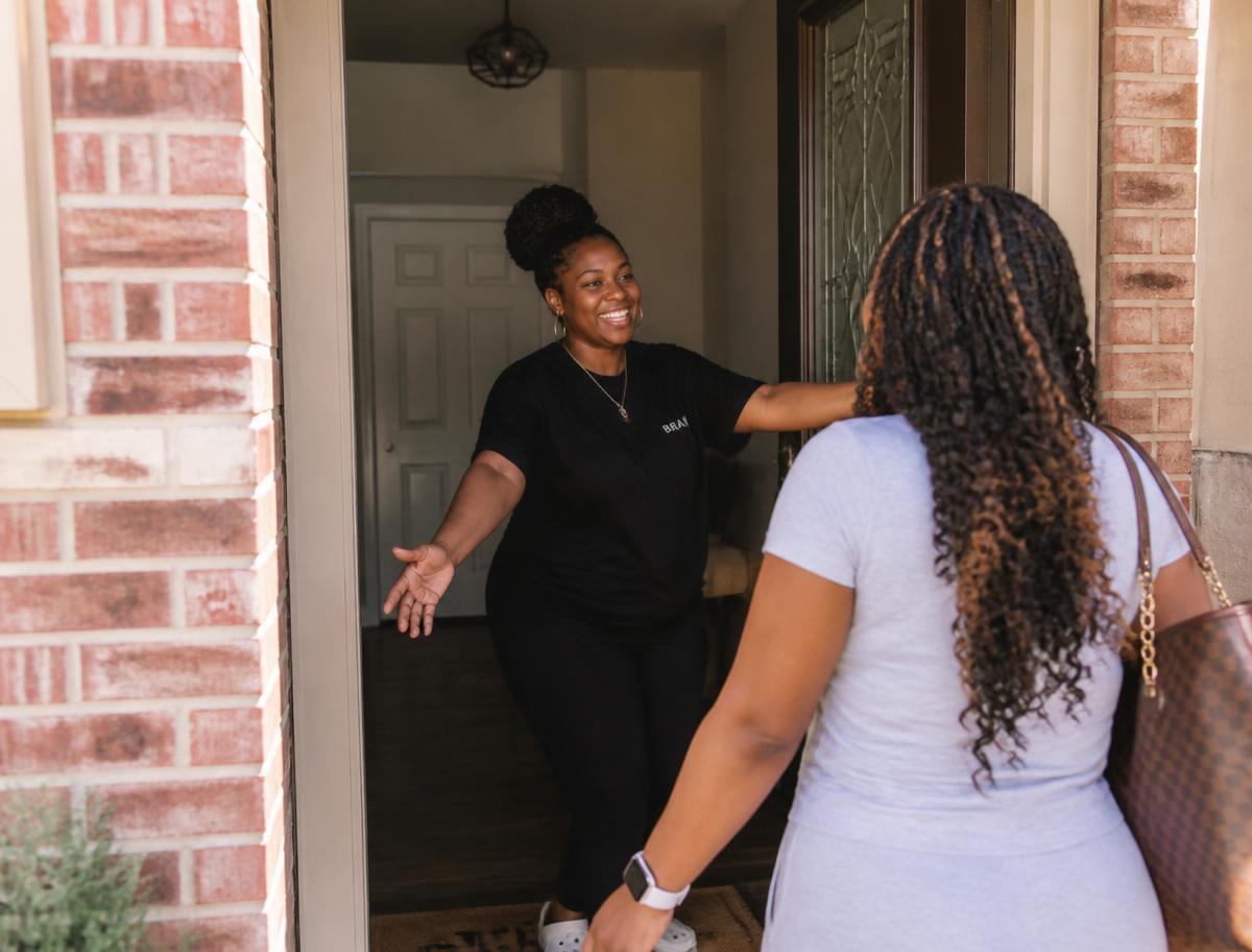 Arrive at Your Braider's Location